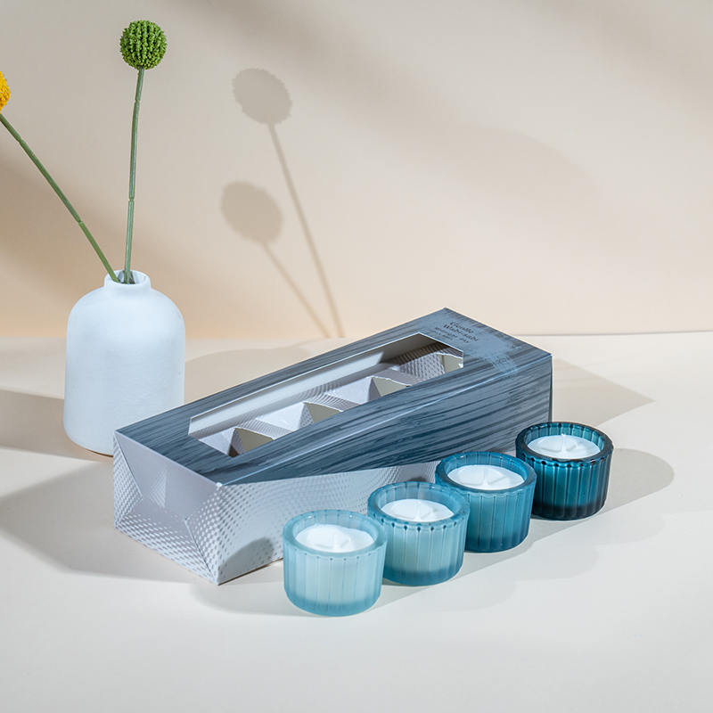 4'lü dikey çizgili küçük cüce cam mumluk seti