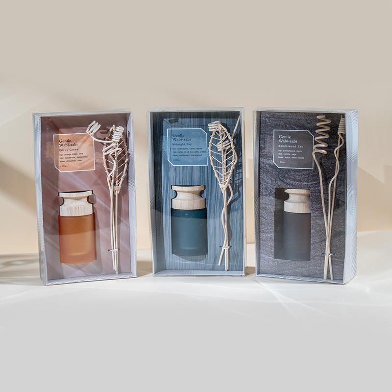 Ahşap çubuk aroma difüzörlü yüksek silindirik cam şişe birinci sınıf kamış difüzör satıcısı