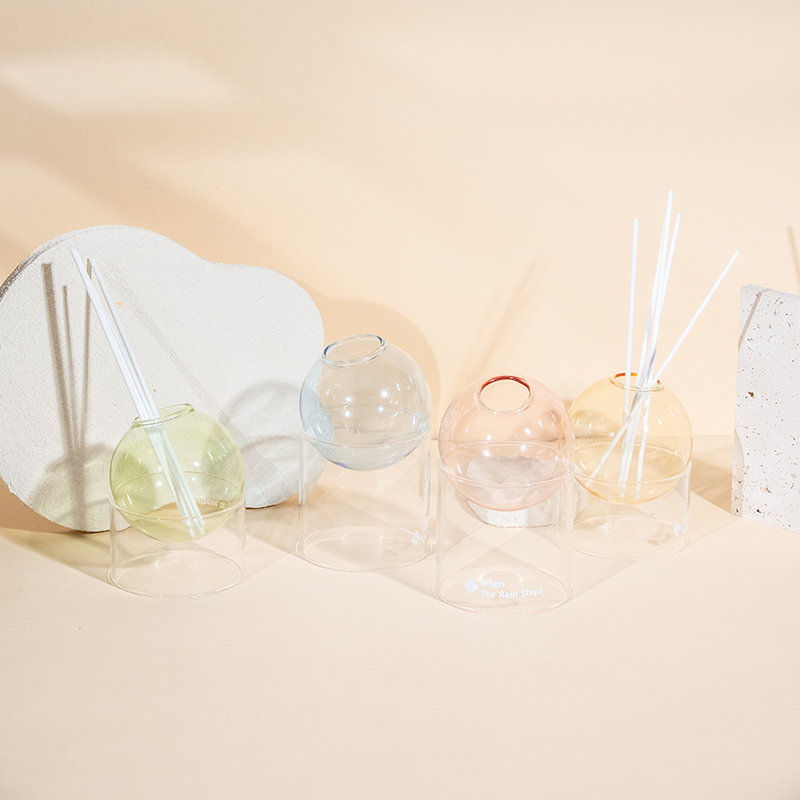 Şeffaf cam taban, cam küre tipi kamış difüzör stili aromaterapi