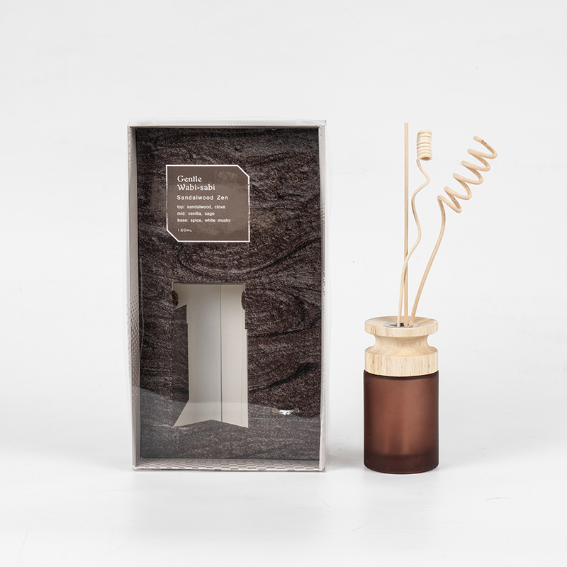 Ahşap çubuk aroma difüzörlü yüksek silindirik cam şişe birinci sınıf kamış difüzör satıcısı