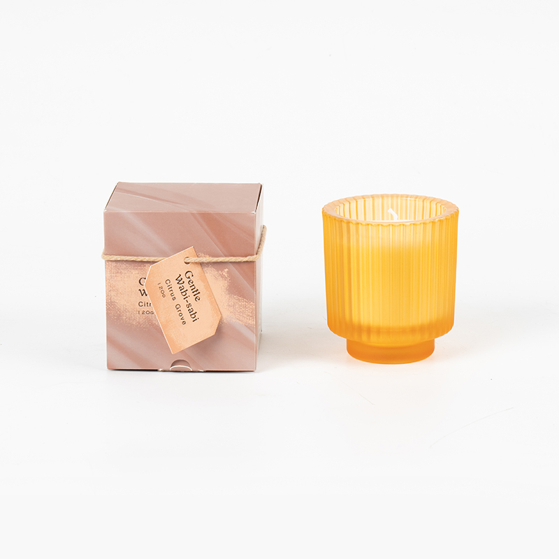 Dikey çizgili yuvarlak cam mumluk kokulu mumlar-eko soya balmumu mum satıcısı